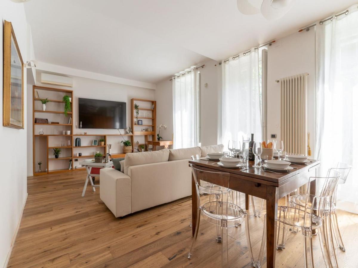 The Best Rent - Spacious Apartment Near Colonne S Lorenzo Milán Exteriér fotografie